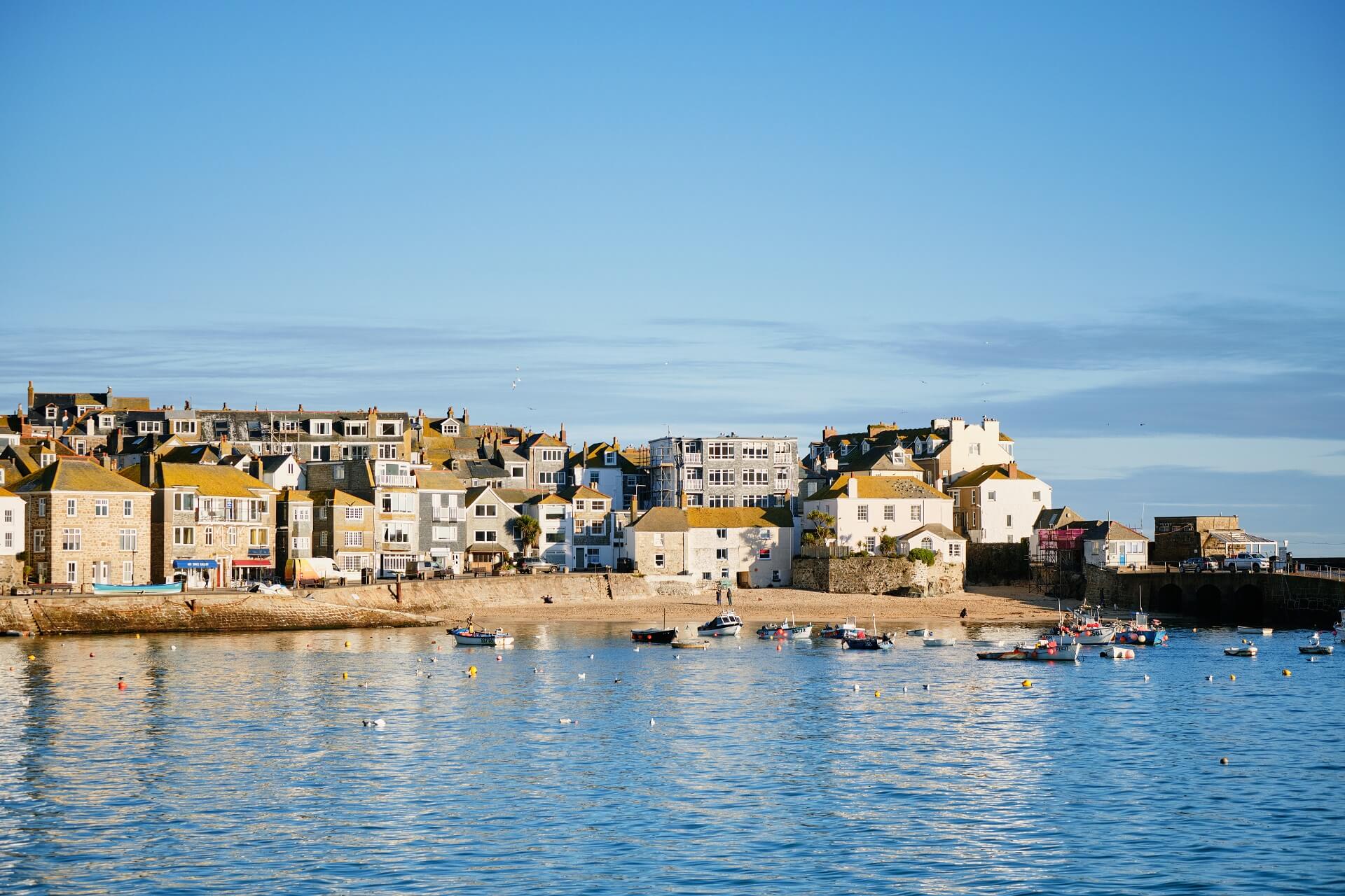 Luxury Self Catering Holiday Cottages in St. Ives Perfect Stays