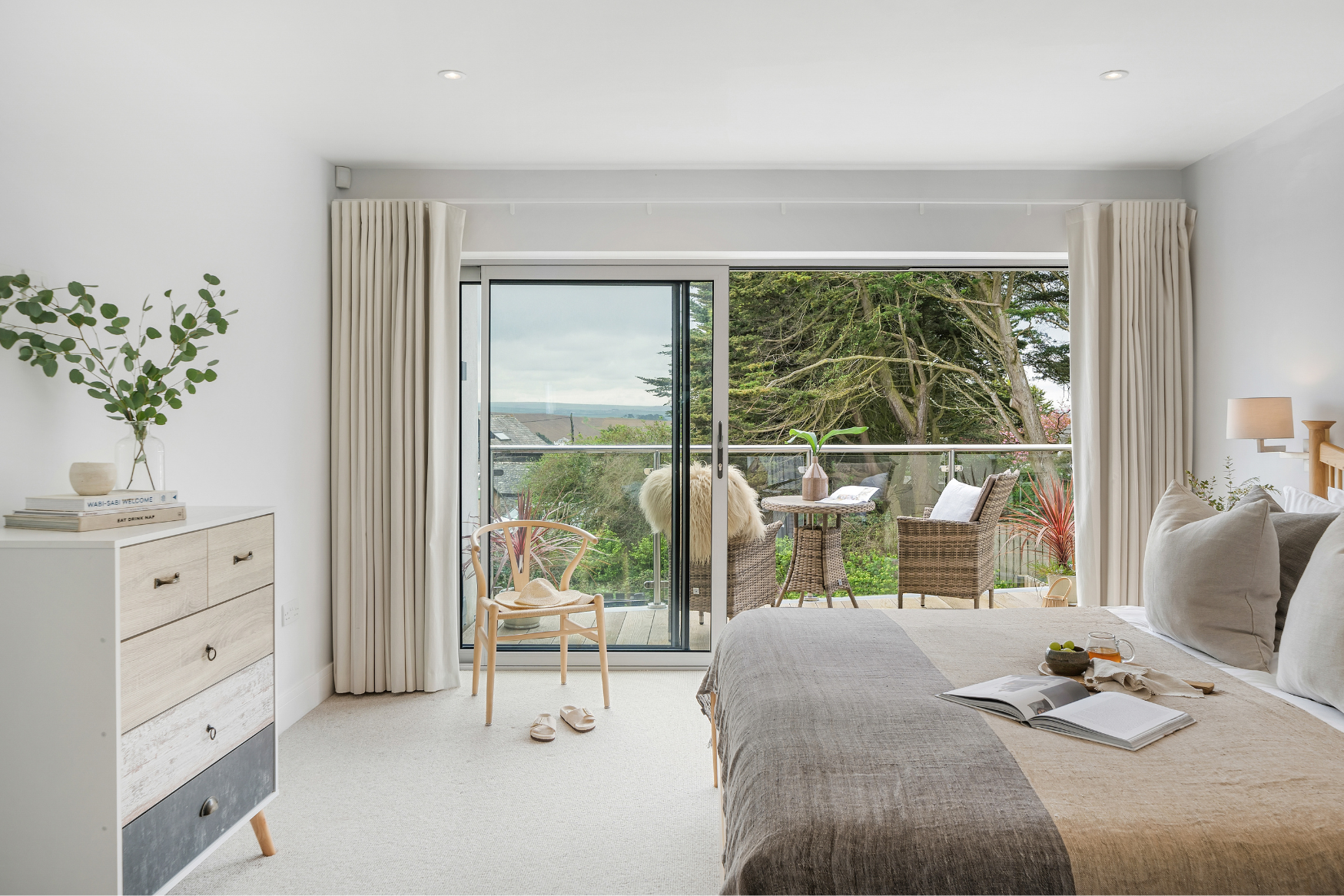 One Trenoweth-new-left.png