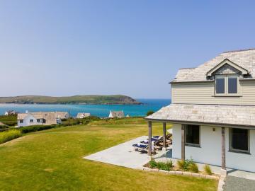 Brynia-29-edit (2).jpg