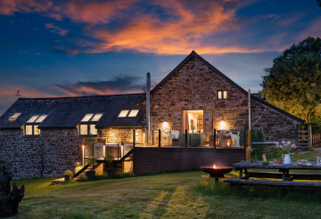 Luxury foodie holidays2.png