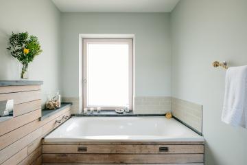 spa-bathroom-2.jpg