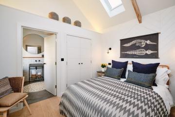 the-nook-left-right (1).jpg