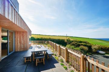 dining-mawgan-porth-perfect-stays-blog-9.jpg