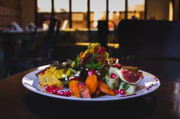 vegan-vegetarian-dining-cornwall8.jpg