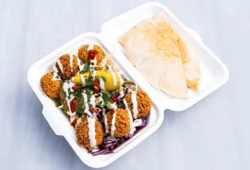 fal-falafel-tray-pitta.png