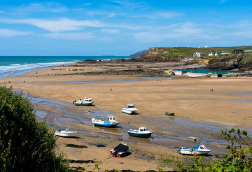 Summerleaze-Sarah-Doffman-via-Unsplash.png