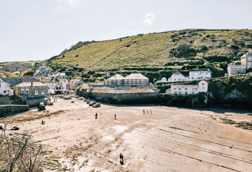 A landscape shot of Port Isaac in Cornwall