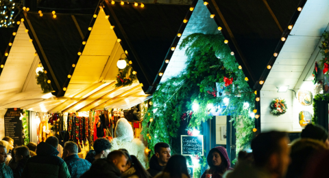 Christmas light switch-ons.png