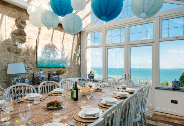 Shun Lee Home from home 2.png