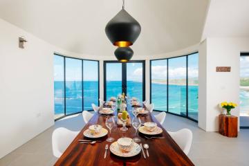 4-Seacalm - Perfect Stays_IKX18344.jpg