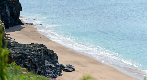 blog-header-image-porthleven (2).png