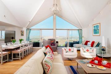 Tregoose - Perfect Stays_IKX19919 - Copy.jpg