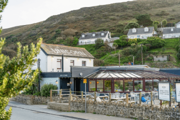 porthtowan-food-and-drink.png