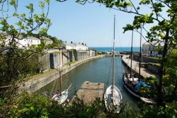 Charlestown2.jpg