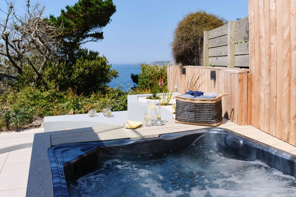 Breakwater, Sennen Cove, Cornwall Perfect Stays