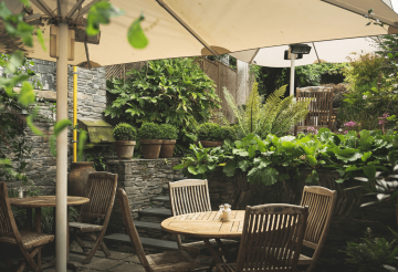 petrocs bistro 2.png