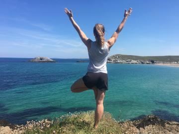 ellie-murray-yoga.jpg