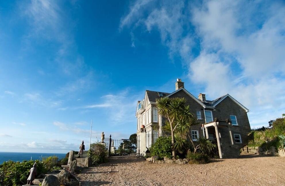 porth-enys-exterior-right.jpg