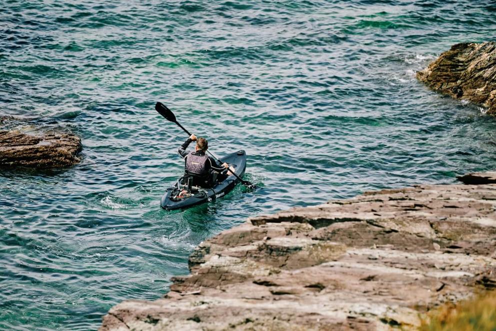 2-perfect-stays-sea-kayaking-yellow-cottage.jpg