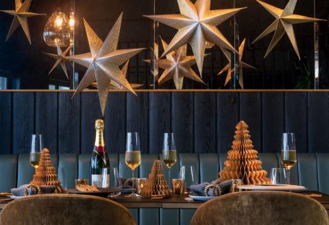 Main Image - Walter's on the Beach.jpg