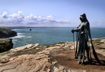 best-dog-walks-tintagel-2.png